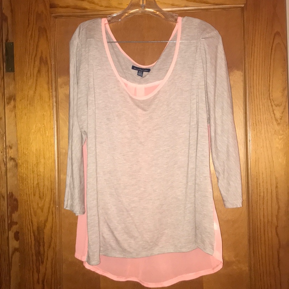 Super cute, light weight summer top!